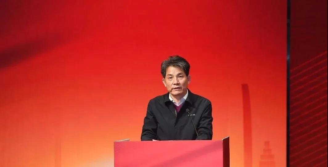 安徽省經(jīng)濟和信息化廳黨組成員、副廳長柯文斌：掌握顯示技術發(fā)展主動權 打造新型顯示產(chǎn)業(yè)制造集群