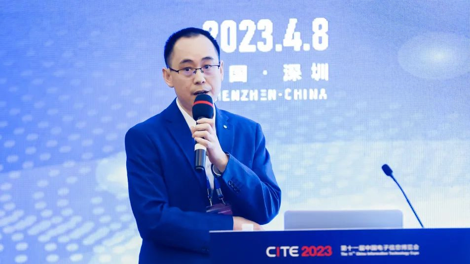 應(yīng) Micro-LED 產(chǎn)業(yè)化，開發(fā)下一代 MOCVD